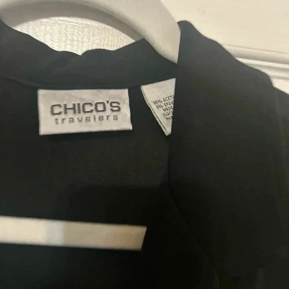 Chico’s Travelers Cardigan Women Size 1 med Open Front Black Slinky Top Stretch - Picture 2 of 4